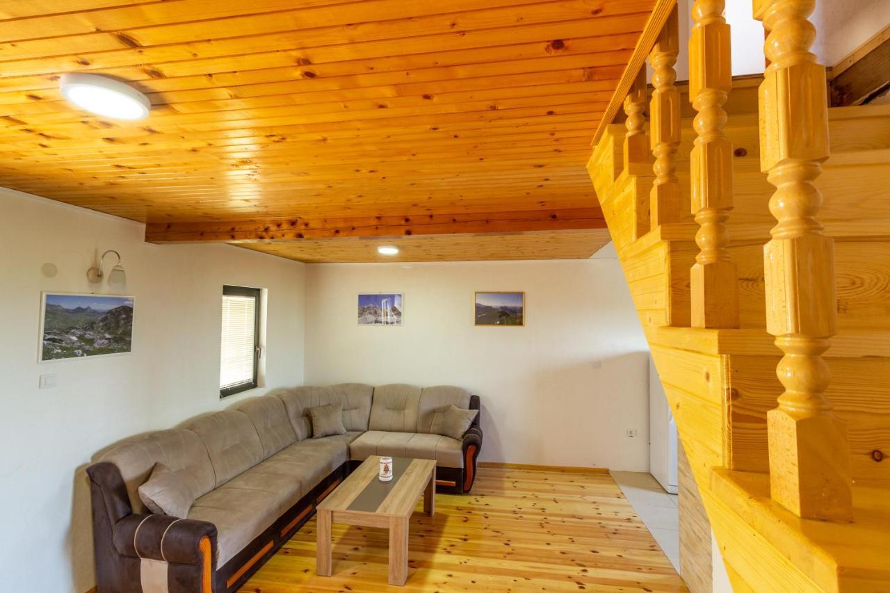 Guesthouse Wolf Žabljak Εξωτερικό φωτογραφία